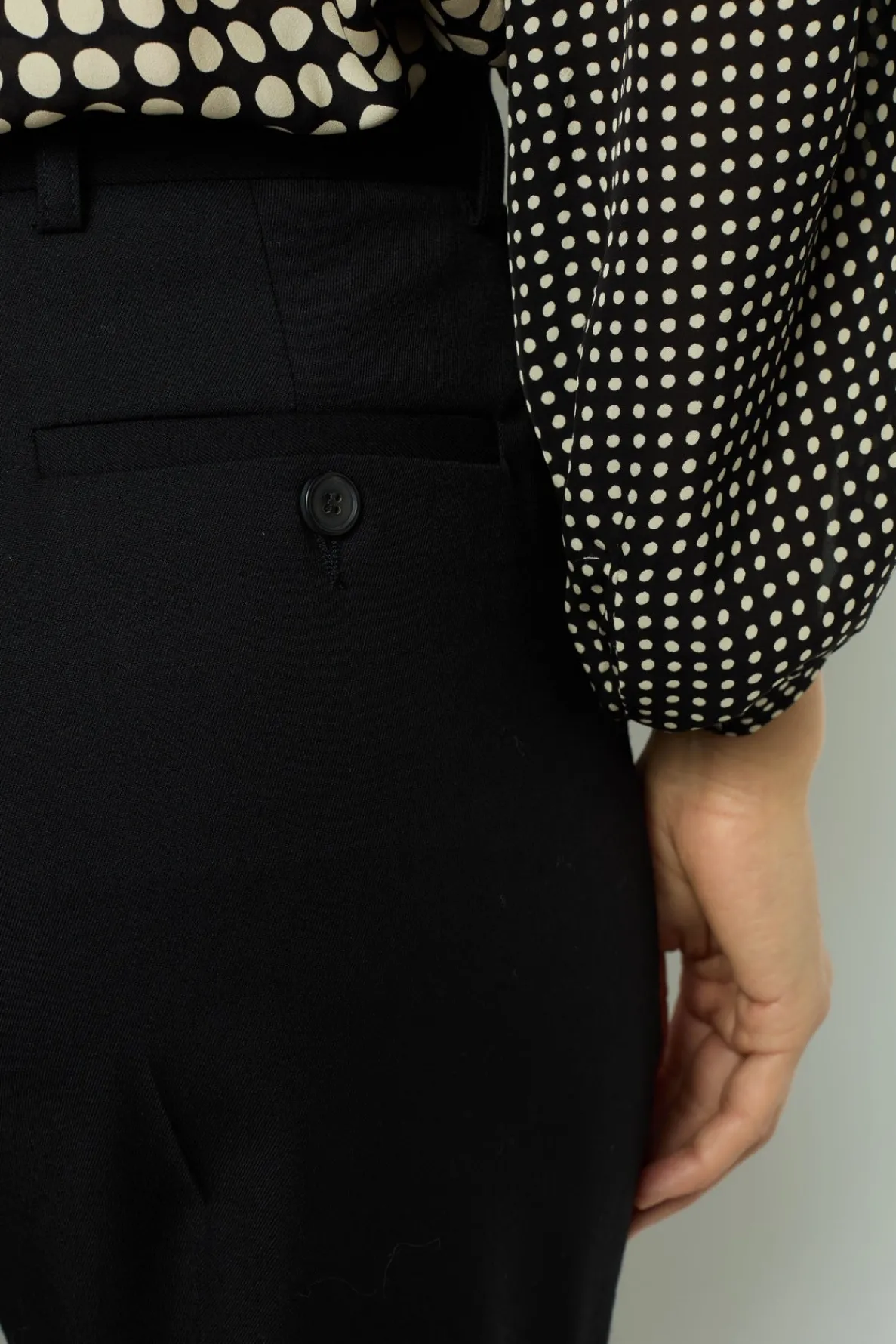 black_bootcut_trousers__n_4.webp Shop Black bootcut trousers - NEESA Trousers