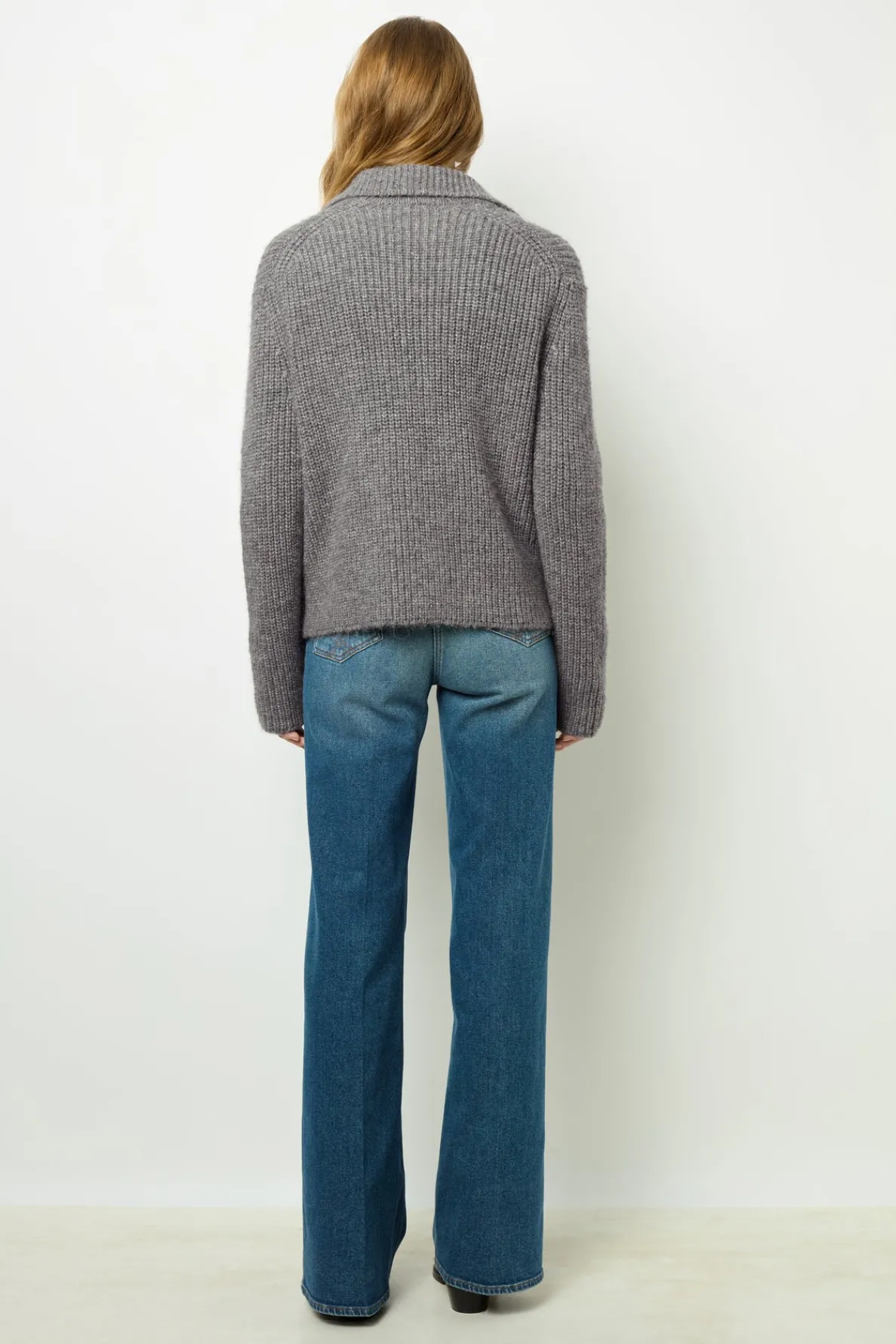 chunky_knit_collar_cardig_2.webp Hot Chunky knit collar cardigan - JOESSE Knitwear