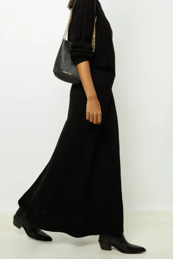 New Crossbody bag in leather - LE MINI CHARLOTTE Skirts