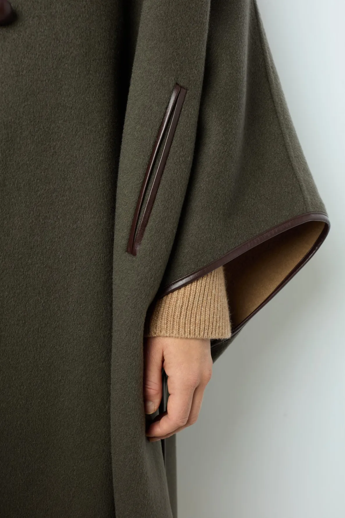 doubleface_wool_hooded_ca_2.webp Outlet Double-face wool hooded cape - LUDMILLA Coats