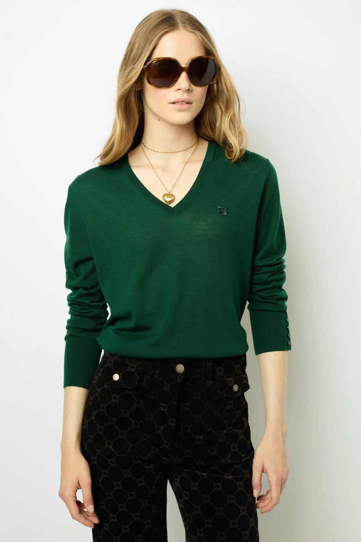 fine_wool_vneck_sweater___0-4.webp Cheap Fine wool V-neck sweater - JULIETTE Knitwear
