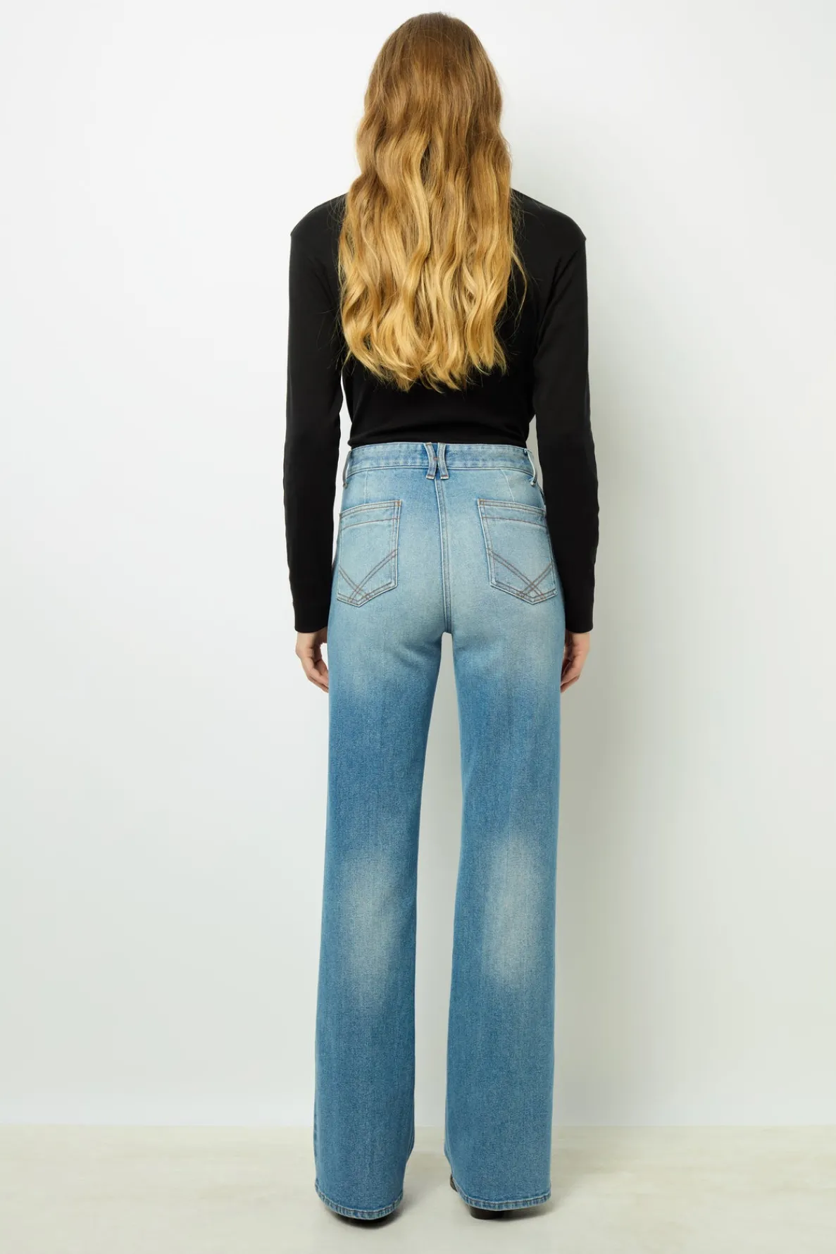 flared_jeans_anna_1.webp Sale Flared -ANNA Trousers