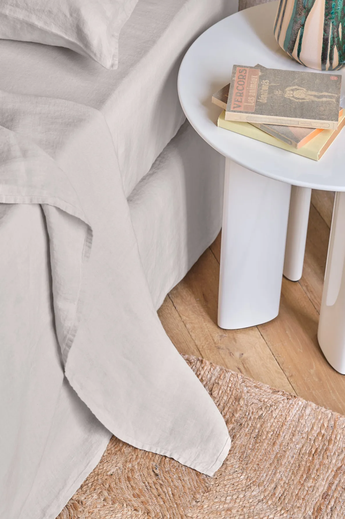 flat_washed_linen_sheet___0-3.webp Hot Flat washed linen sheet - pearl grey Flat Sheets