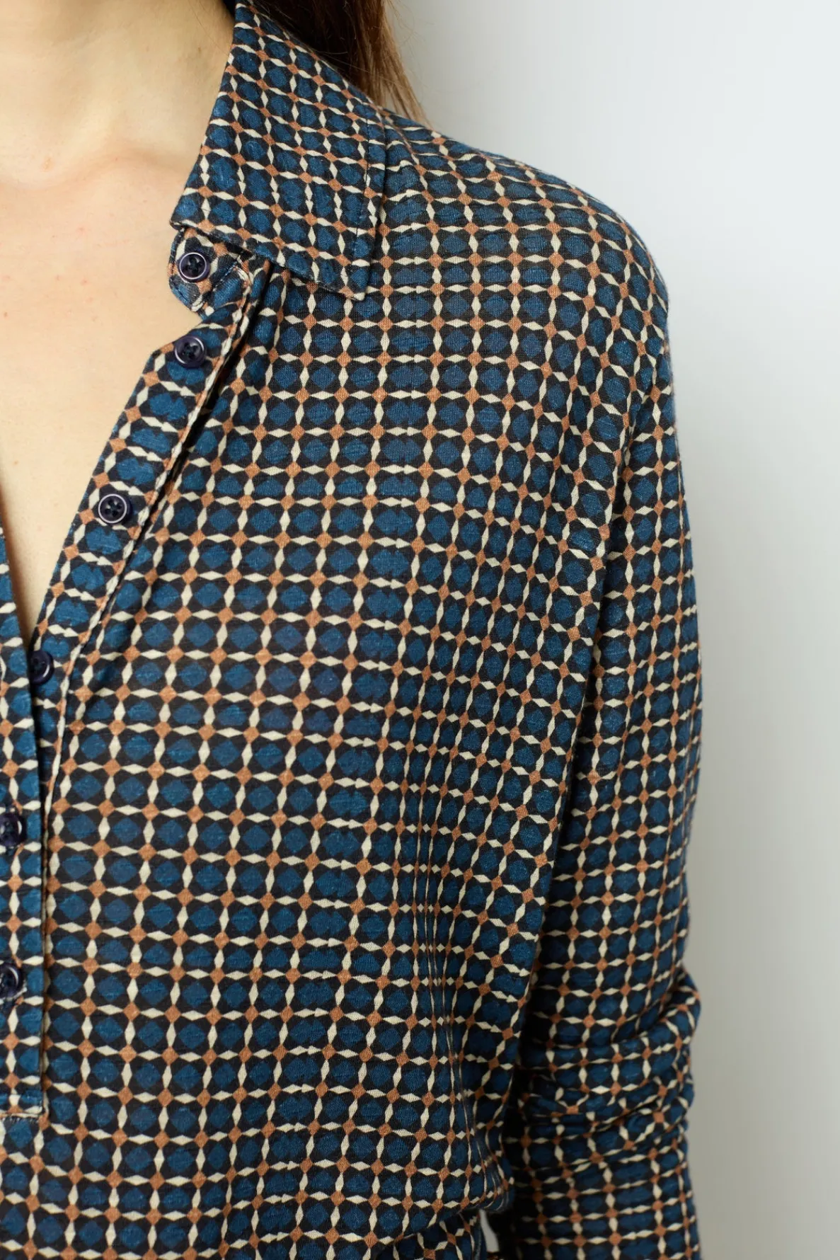 geometric_print_polo_shir_2.webp New Geometric print polo shirt - AUDE Tops & T-Shirts
