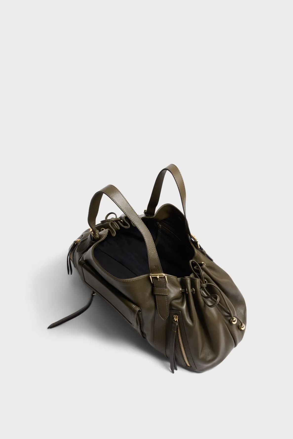 handbag_in_leather_with_z_3-1.webp Online Handbag in leather with zipped pocket - ST GERMAIN The Iconic 24H | Handbag