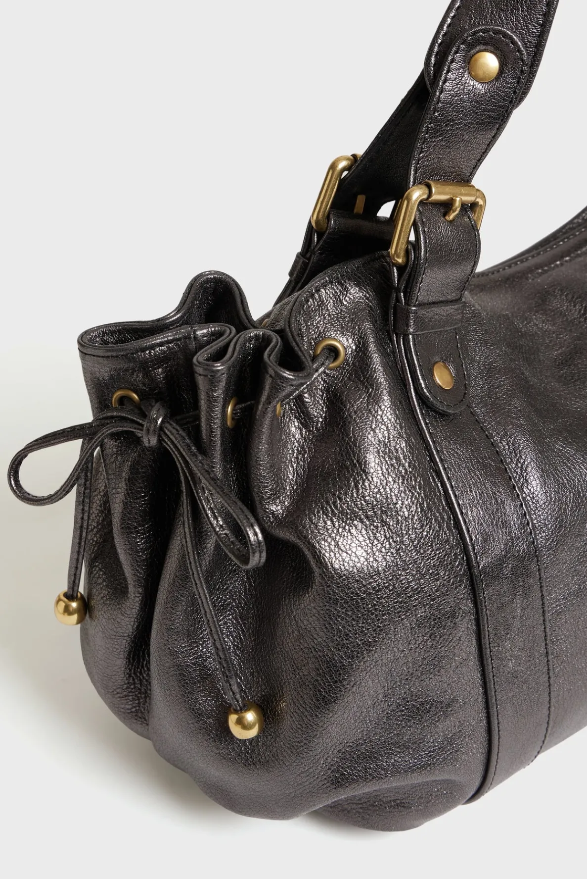 handbag_in_metallic_leath_2-1.webp Hot Handbag in metallic leather - 24H The Iconic 24H | Handbag