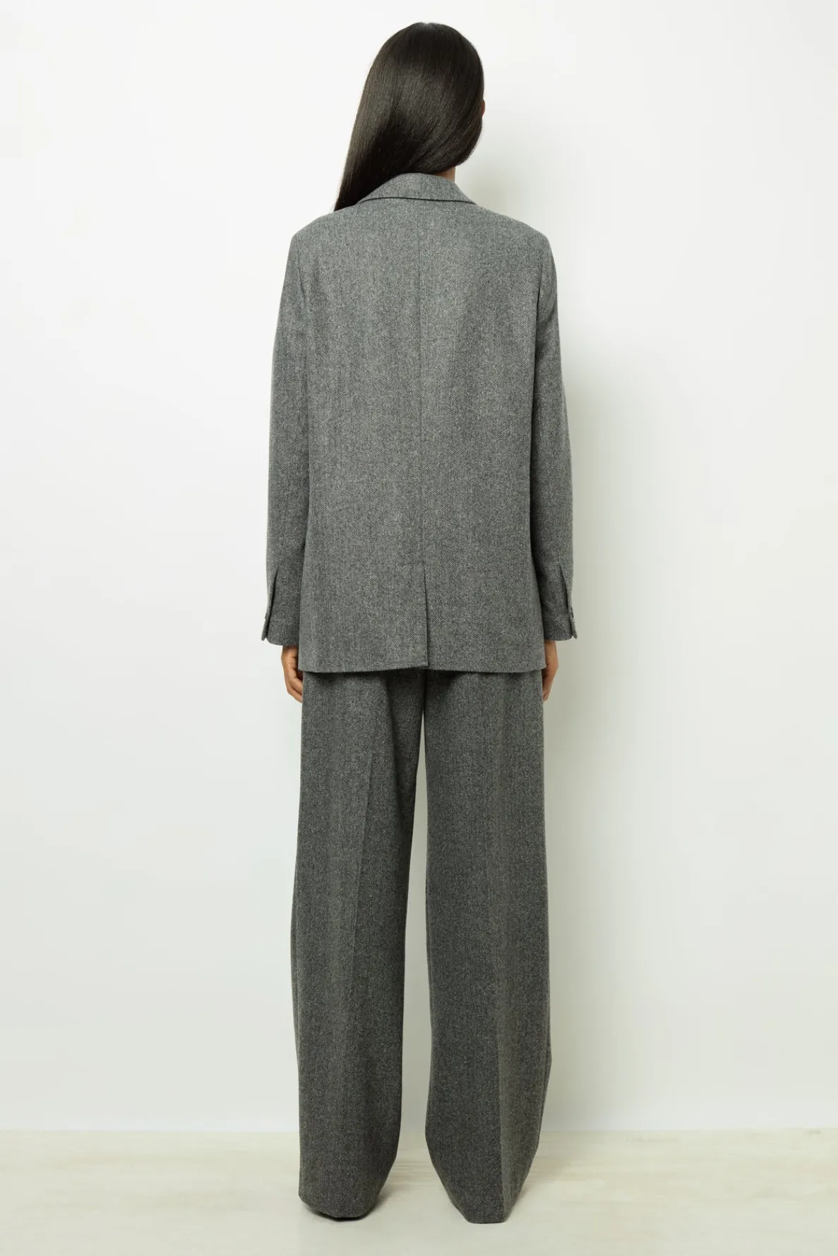 herringbone_blazer__melan_2.webp Sale Herringbone blazer - MELANIE Jackets | Suits & Outfits