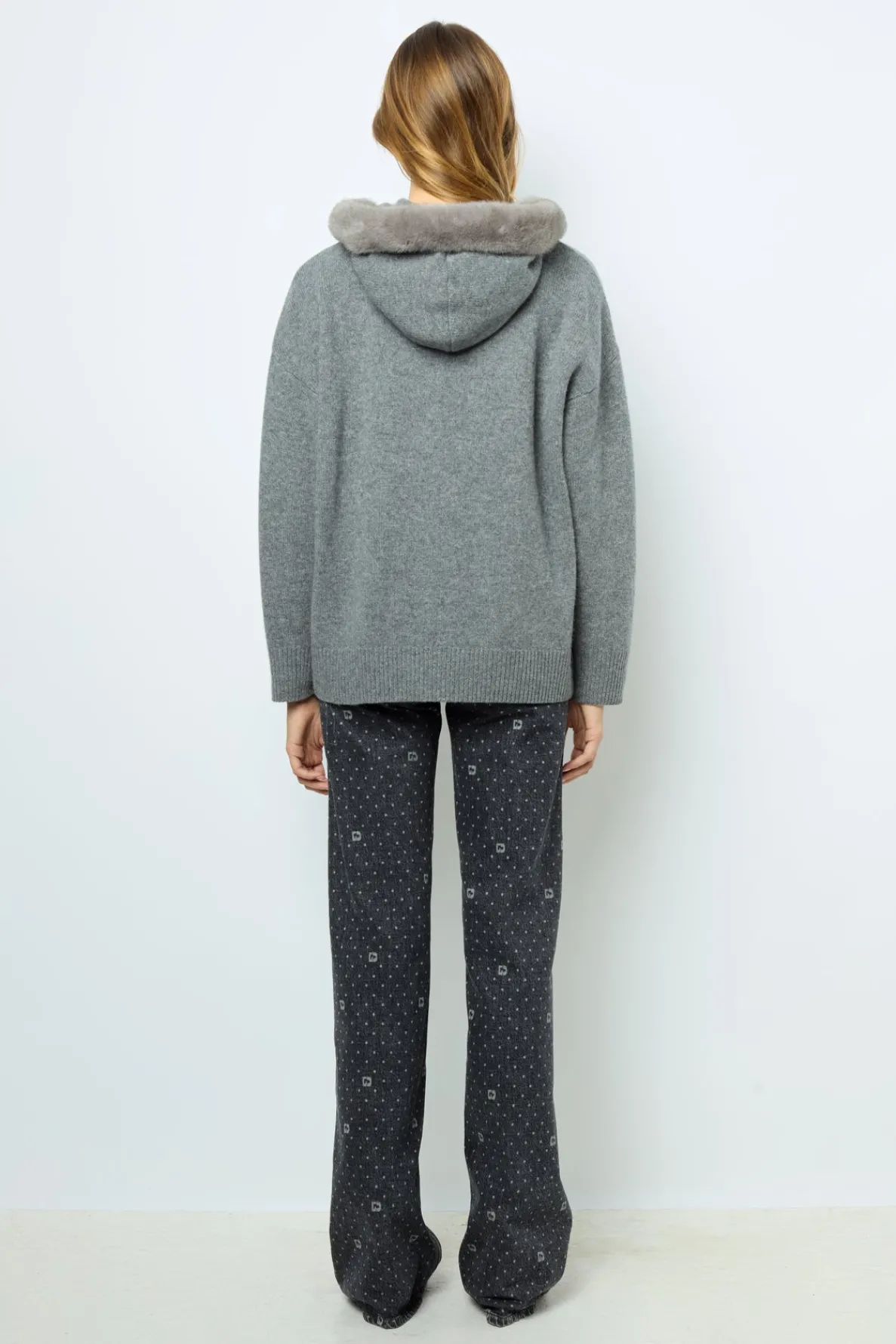 hooded_cashmere_cardigan__2.webp Fashion Hooded cashmere cardigan - JOSSELINE Knitwear
