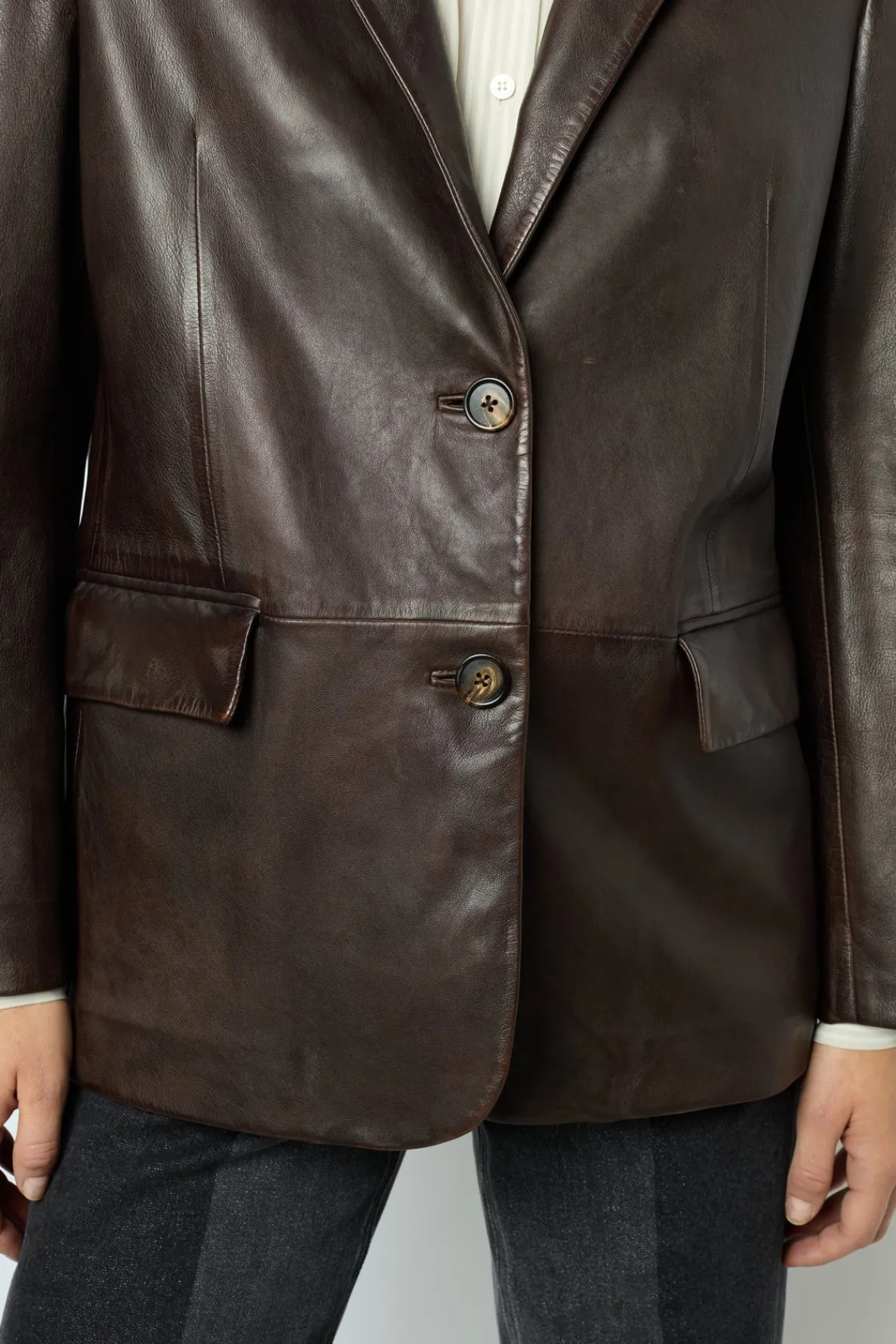 lamb_leather_blazer__bea_4.webp Best Lamb leather blazer - BEA Leather & Pelts
