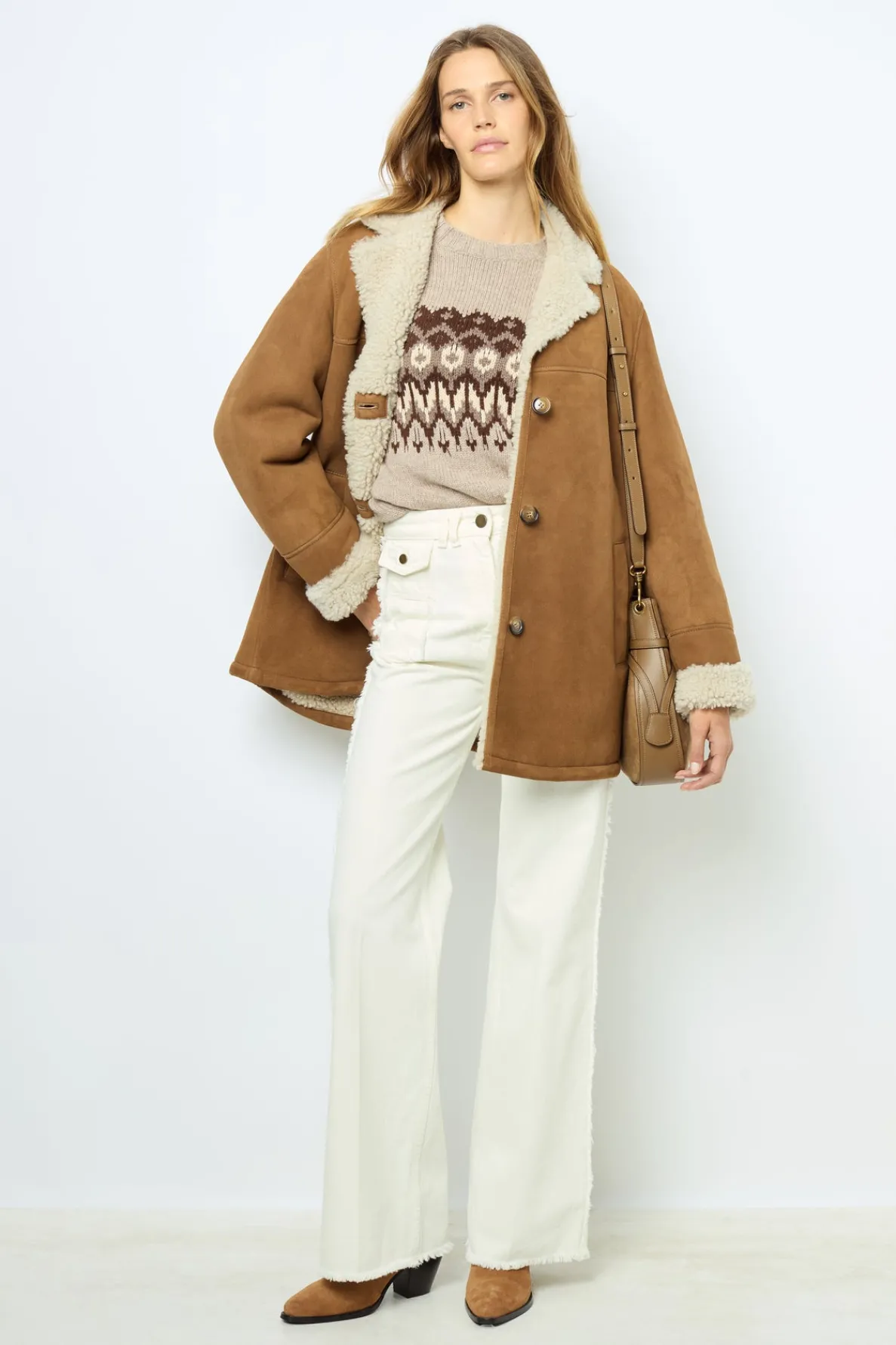 length_shearling_coat__l_1.webp Discount 3/4 length shearling coat - LEONTINE Leather & Pelts