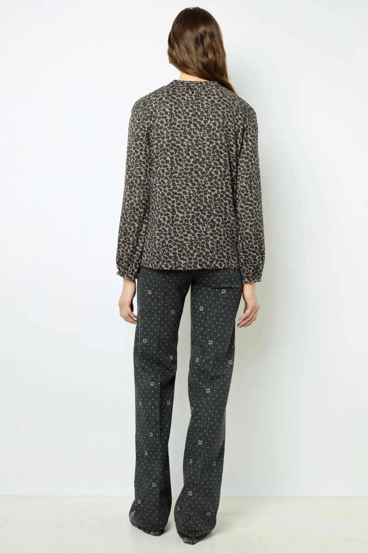 leopard_print_tshirt__aur_3.webp Online Leopard print T-shirt - AURORE Tops & T-Shirts
