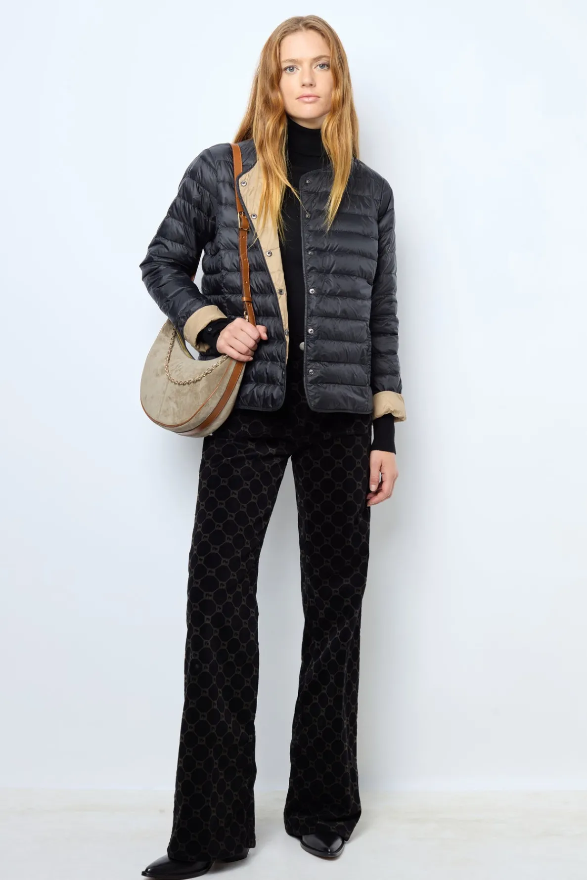light_reversible_down_jac_1-1.webp Cheap Light reversible down jacket - SADE Coats