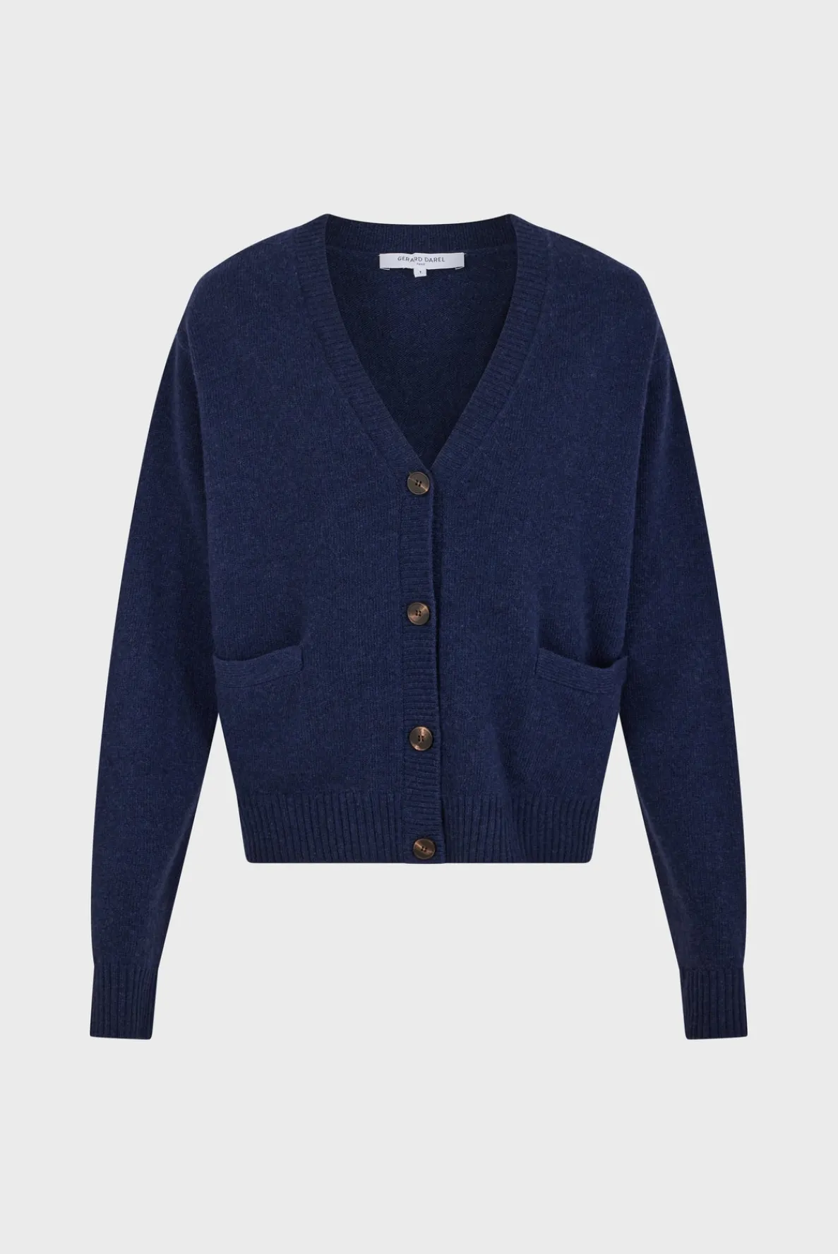 loosefitting_vneck_cardig_4.webp Shop Loose-fitting V-neck cardigan - JEANETTE Knitwear