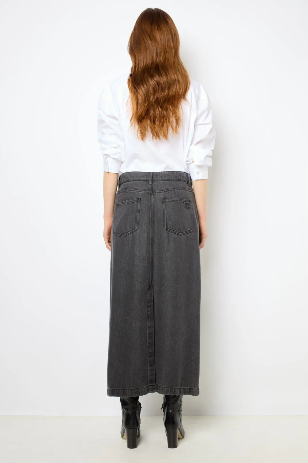 midi_denim_skirt__cybelia_3.webp Discount Midi denim skirt - CYBELIA Skirts