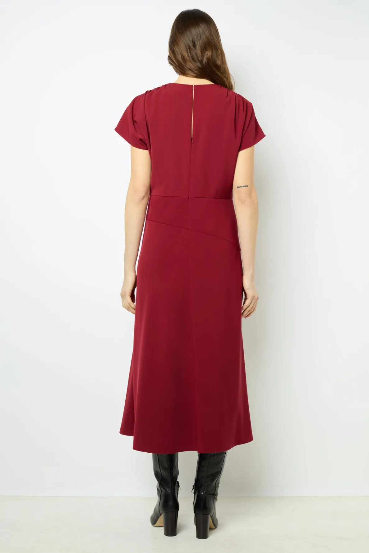 plain_waisted_midi_dress__3-1.webp Best Plain waisted midi dress - SERGINA Dresses