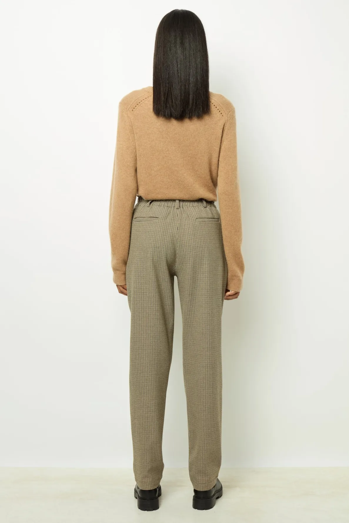 print_carrot_pants__niami_3.webp Cheap Print carrot pants - NIAMIE Trousers
