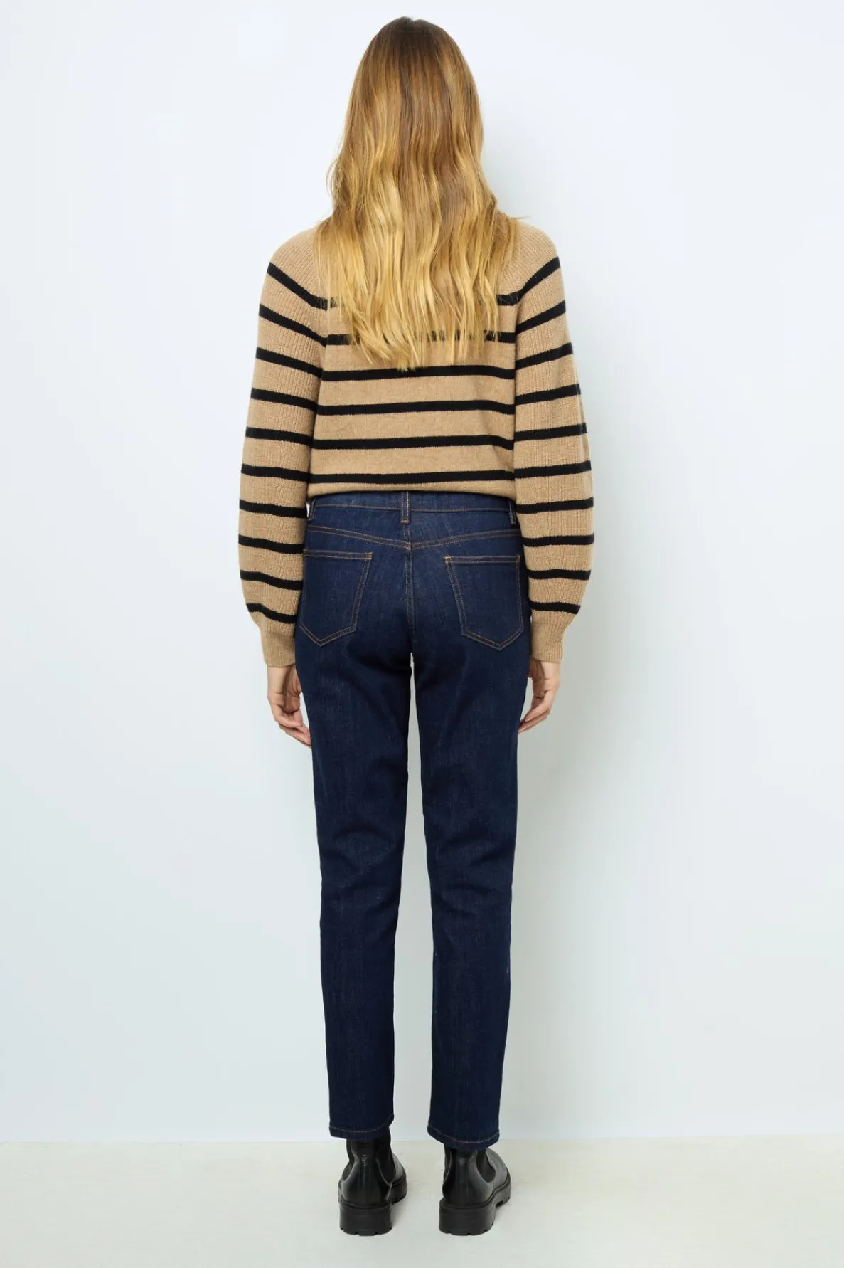 raw_denim_slim_jeans__nau_3.webp Cheap Raw denim slim - NAUSICA Trousers