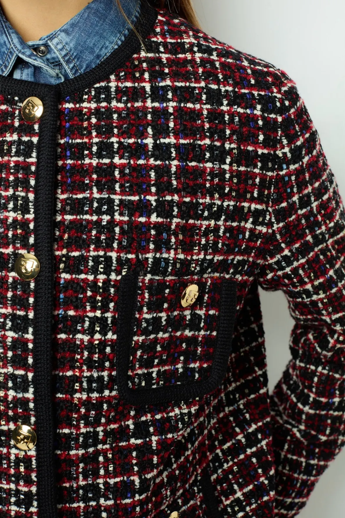 red_tweed_jacket_with_bra_3.webp Best Red tweed jacket with braid - MAIWENN Jackets | Suits & Outfits