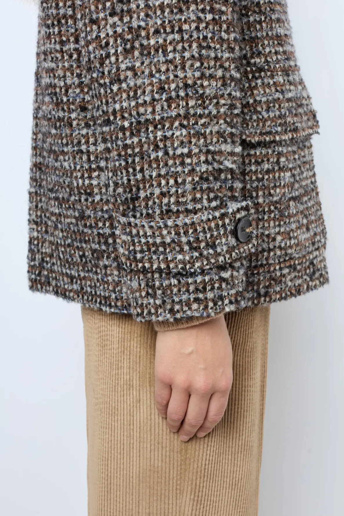 short_check_coat__leontin_2.webp Cheap Short check coat - LEONTINE Coats