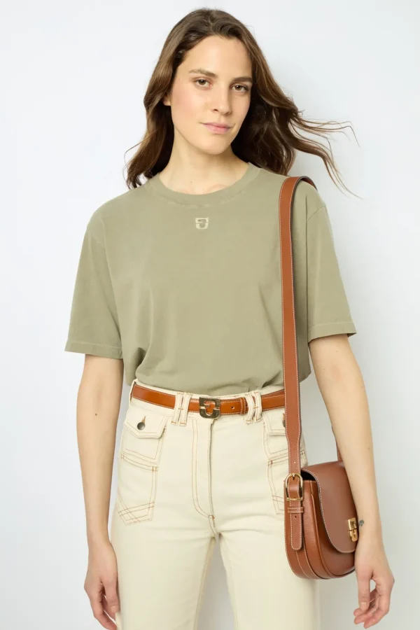 Fashion Short sleeves T-shirt with a logo - AZEMIA Tops & T-Shirts