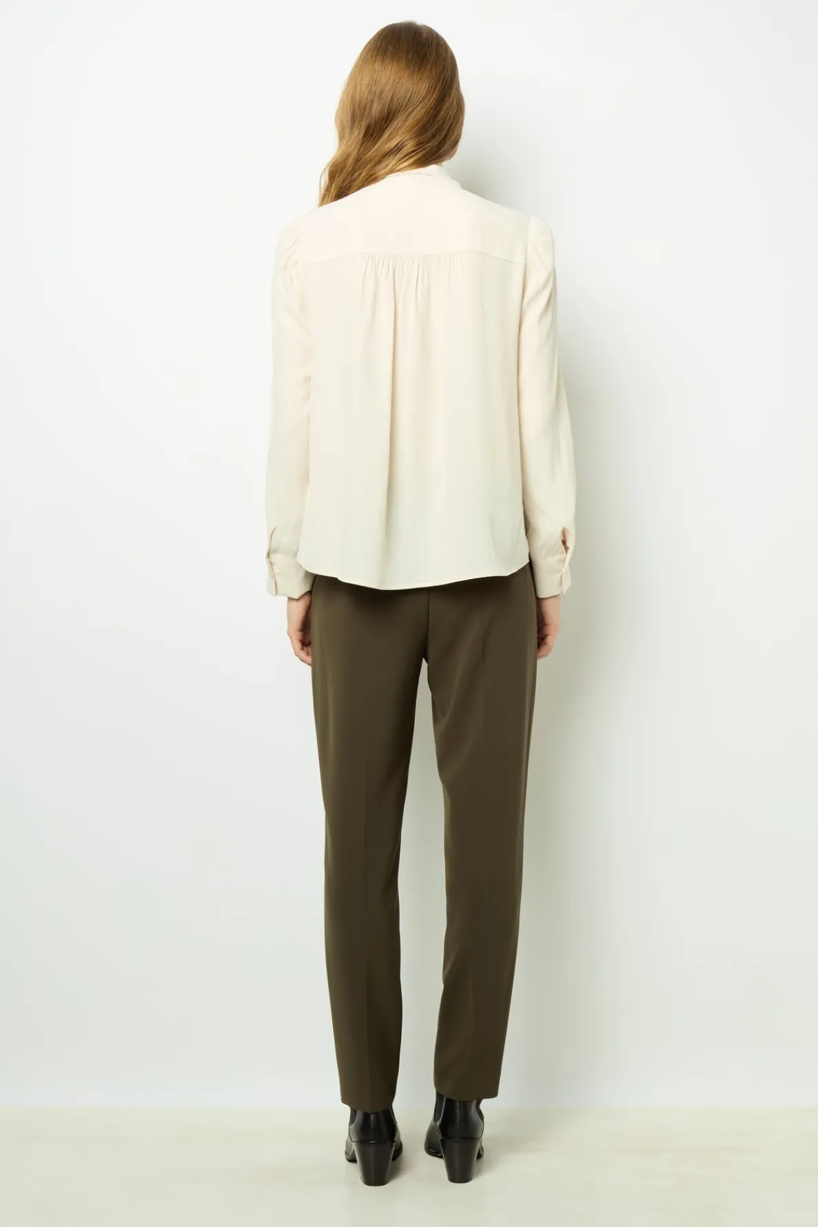 soft_shirt_with_lavaliere_3.webp Flash Sale Soft shirt with lavaliere collar - BELPHINE Shirts & Blouses | Suits & Outfits