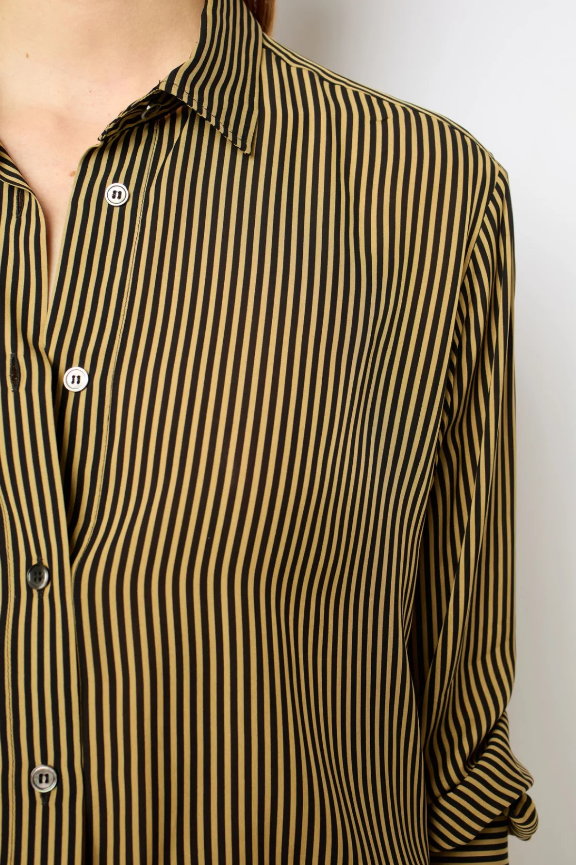 soft_striped_shirt__clyde_4.webp Store Soft striped shirt - CLYDE Shirts & Blouses