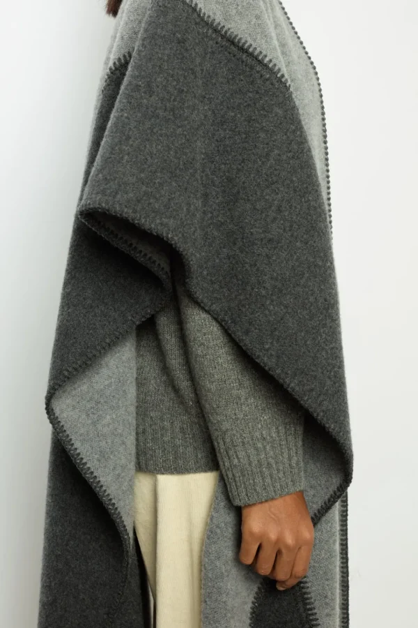 Hot Two-tone poncho - DAMYNN Scarves