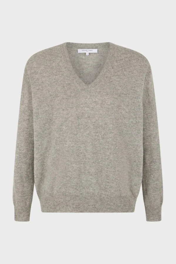 Shop V-neck cashmere sweater - JANETTE Knitwear
