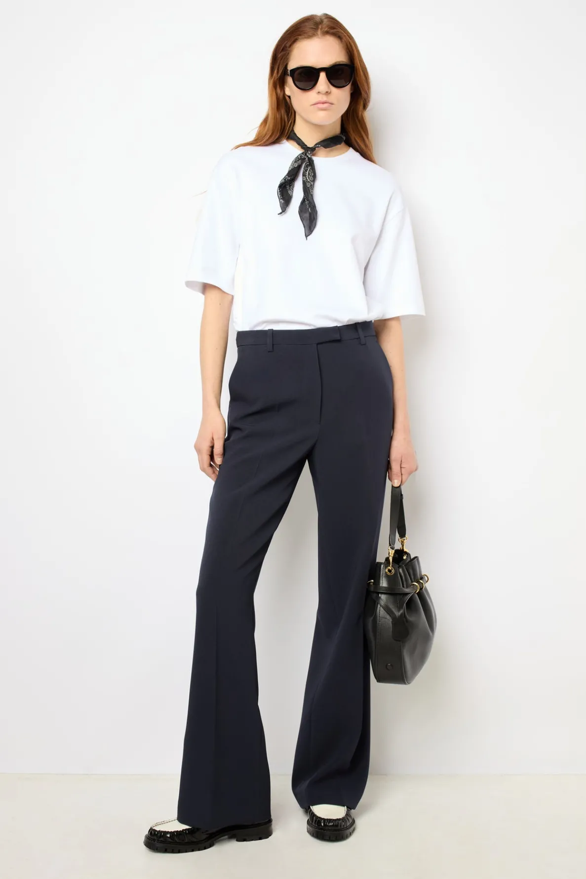 wide_leg_suit_pants__nano_0-1.webp Hot Wide leg suit pants - NANOU Trousers | Suits & Outfits