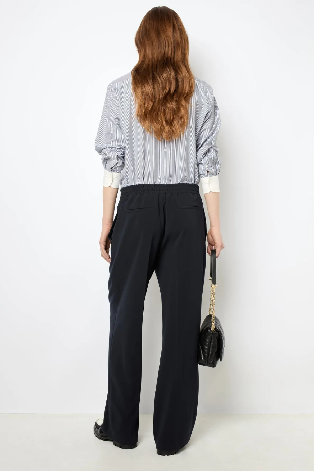 wideleg_pants_with_elasti_2.webp New Wide-leg pants with elasticated waist - NELLY Trousers